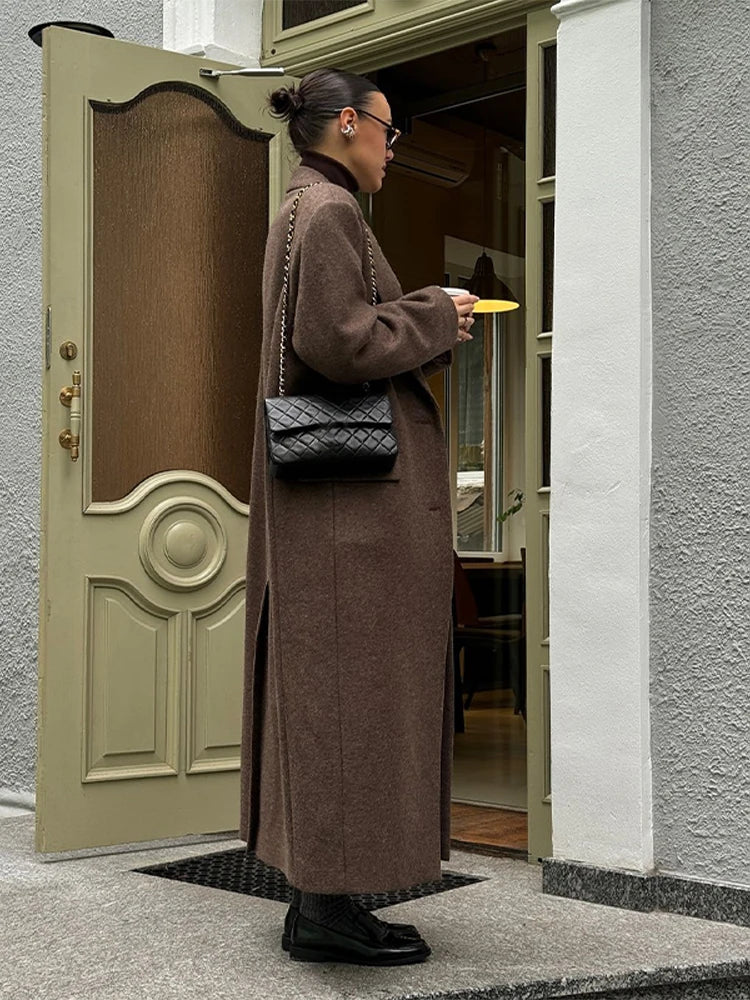 Elegant Women's Brown Wool Blend Overcoats Chic Shoulder Pads Single-breasted Long Sleeve Coats Autumn 2025 Commuter Outerwears